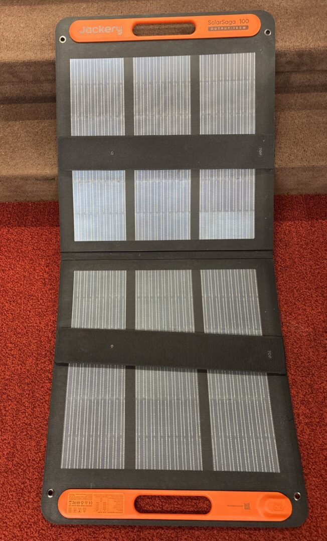 Jackery SolarSaga 100W Solar Panel Portable Foldable High Efficiency Outdoor