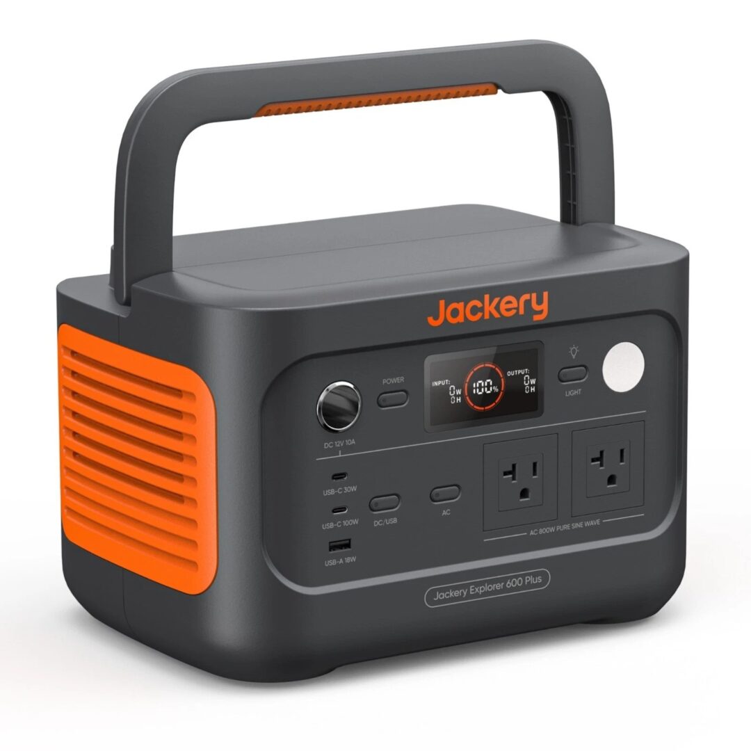 Jackery Refurbished Solar Generator 600 Plus,799W Output and 622Wh Capacity