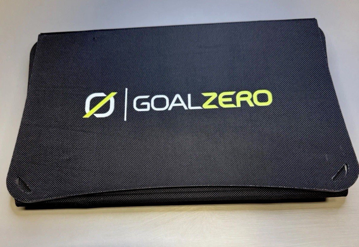 Goal Zero Nomad 20 20W Foldable Solar Panel Charger – Black (11910)