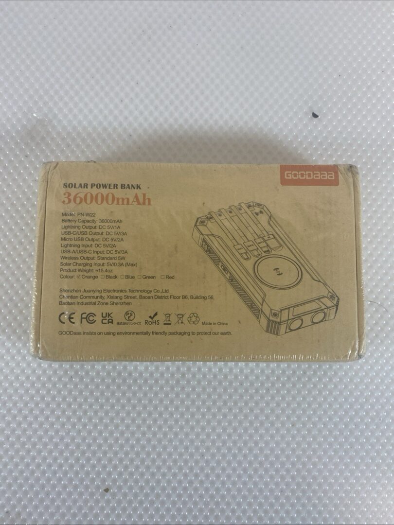 GOODaaa PN W22 BLACK WIRELESS SOLAR POWER BANK CHARGER 36000MAH 4 CABLES (NEW)