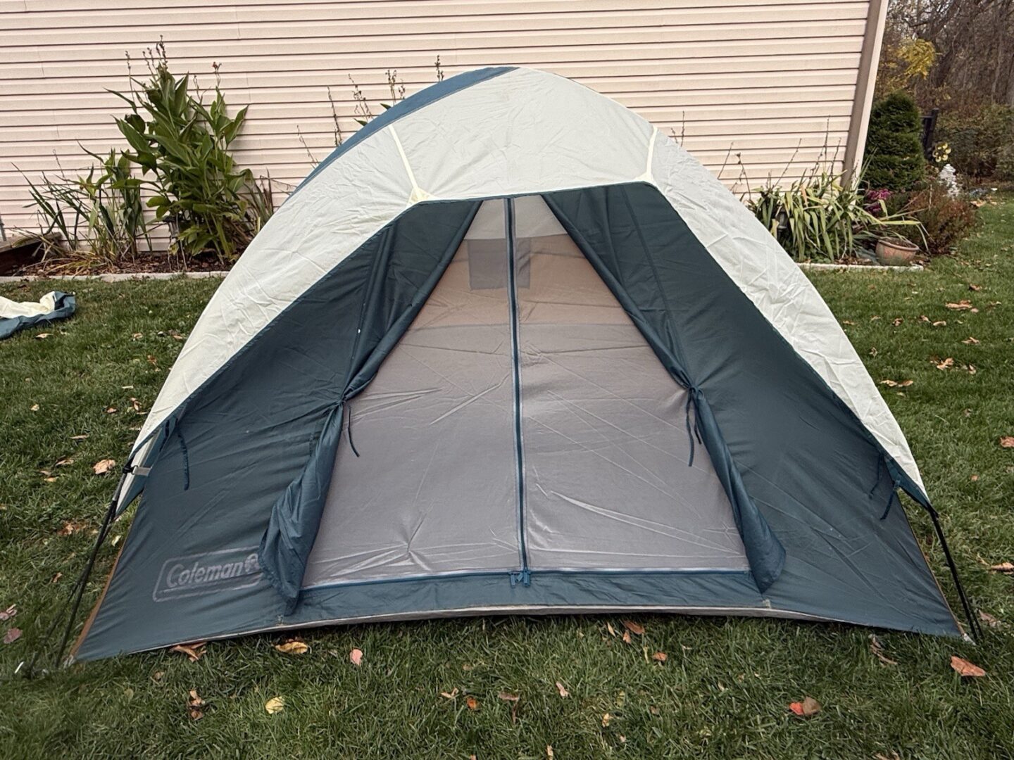 Coleman Skydome 4 Person 8 x 8 Tent – Evergreen