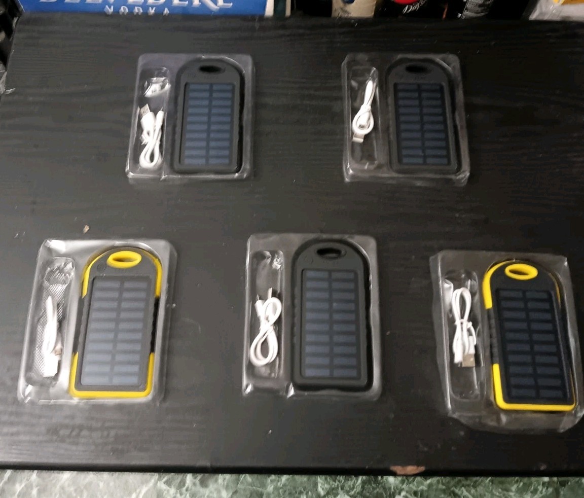 SOLAR POWER BANK  (EACH)