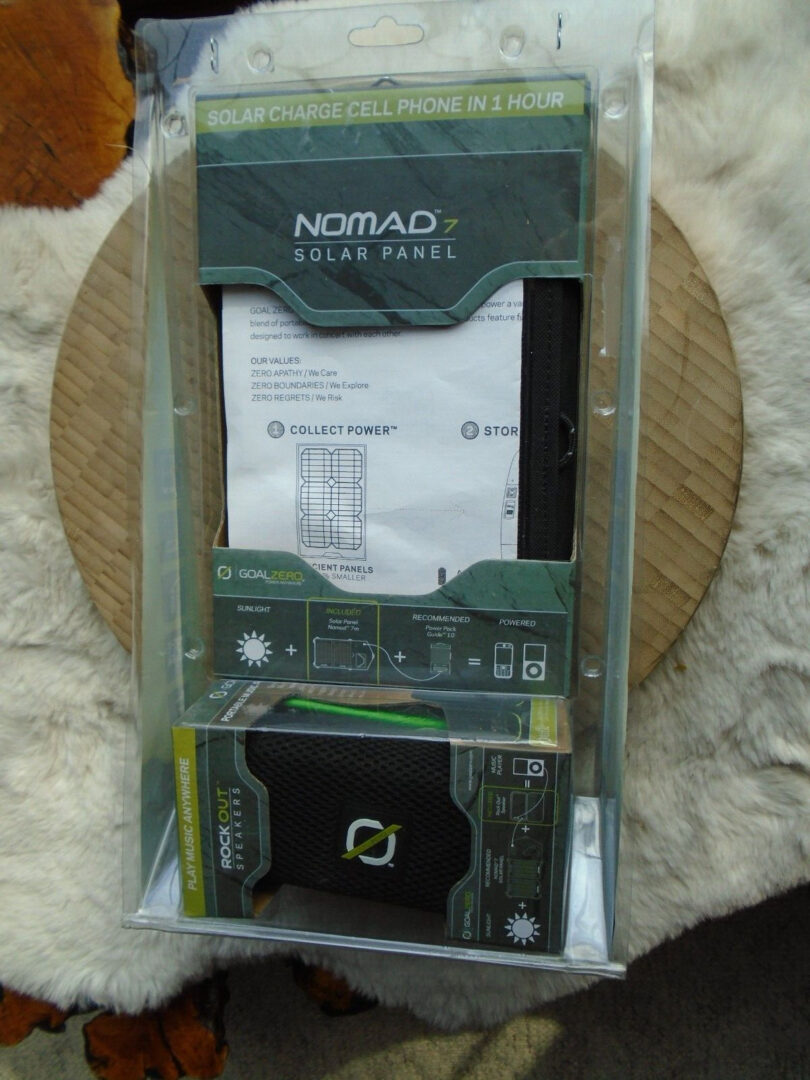 Goal Zero Nomad 7 Solar Panel w Battery Pack And All Accessories NEW