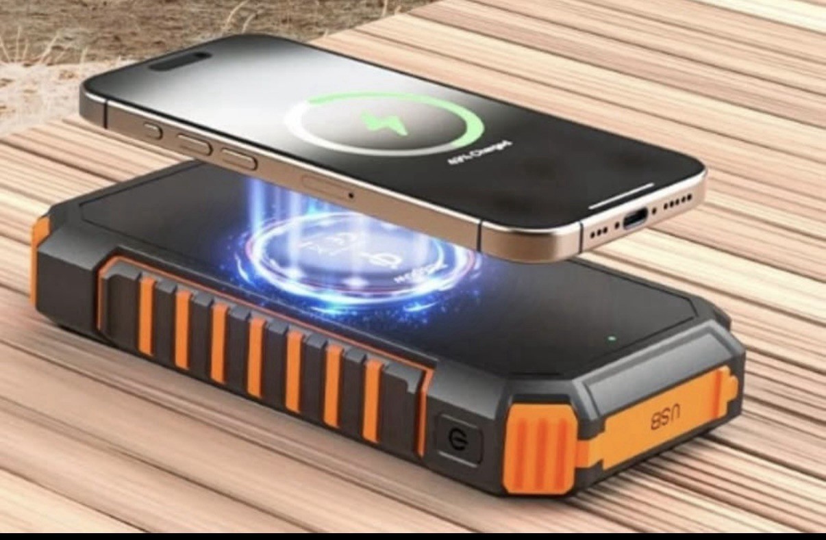 Solar Power Bank Waterproof Shockproof Wireless Charging USB Type-C Outdoor