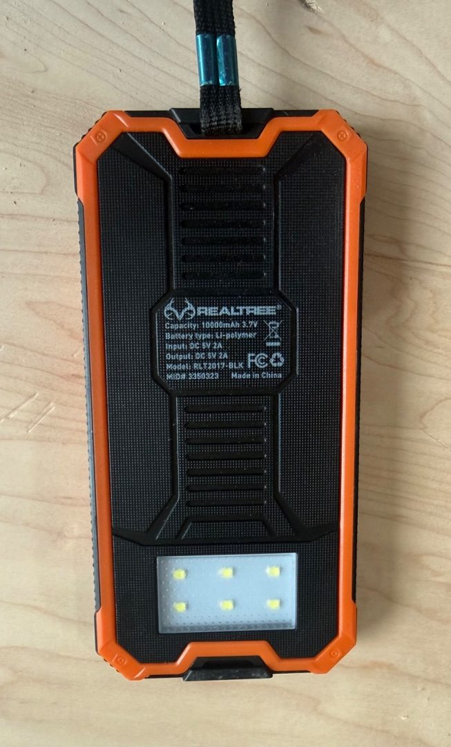 Solar power bank charger Realtree 10,000 mah led light