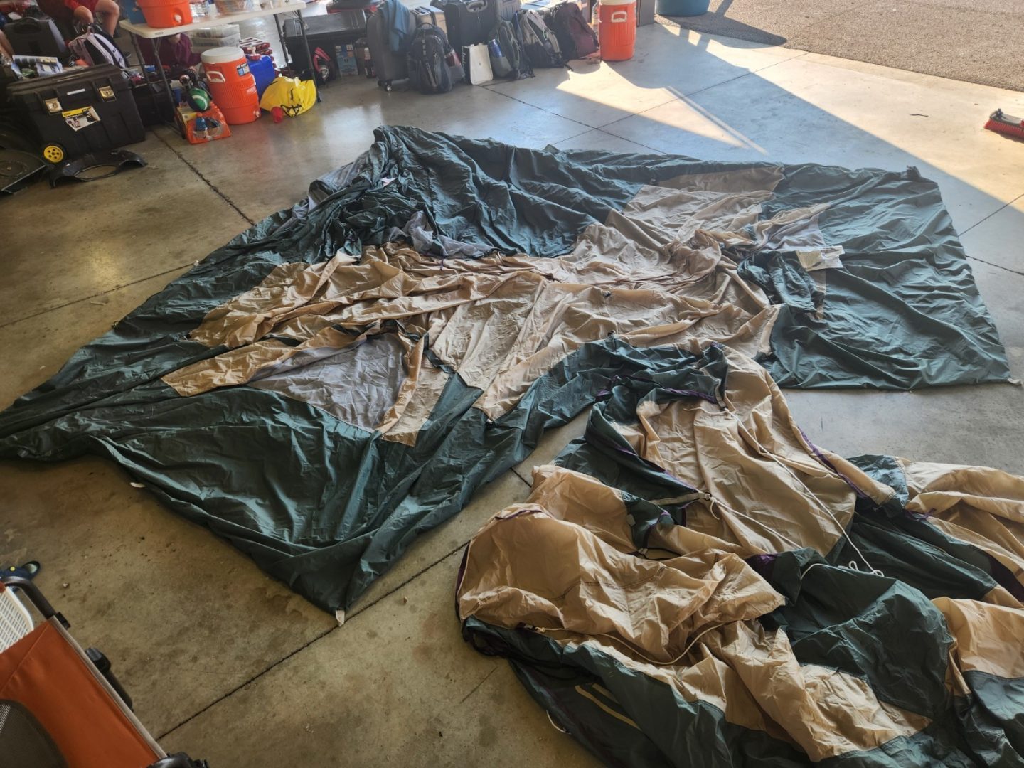 Coleman 3 Room 13×13  Dome Tent 9271B133  ……… No Poles