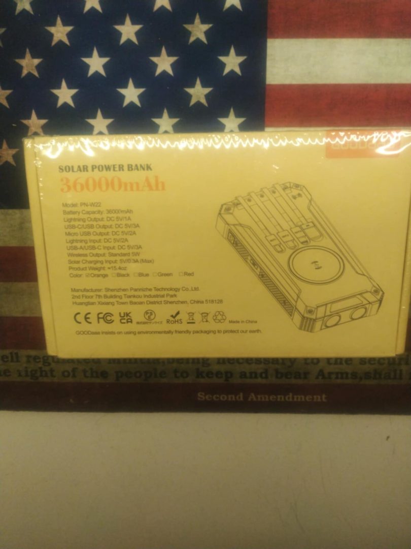GOODaaa PN W22 SOLAR POWER BANK CHARGER 36000MAH 4 CABLES (NEW)