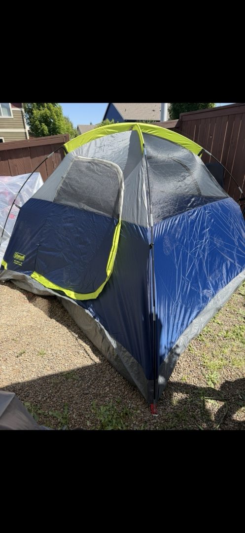 Coleman Sundome 3-Person Tent – NEW – Expandable Carry Bag