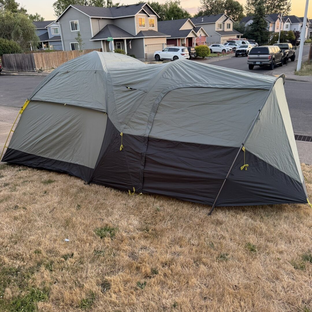 The North Face Wawona 6 Six-Person Camping Tent Grey Yellow with Footprint
